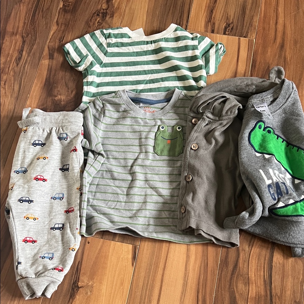 Kids' Green and Gray Clothing Set